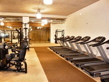 Herberton Apartments And Leisure Centre Dublin Extérieur photo